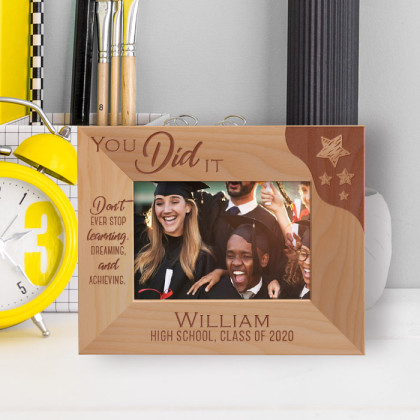 Graduation Don't Ever Stop Learning Dreaming And Achieving Personalized Wooden Frame-5" x 3 1/2" Brown Horizontal