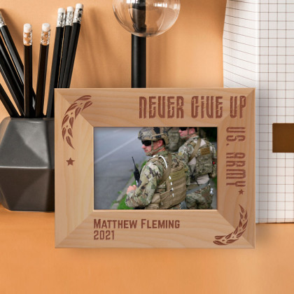 Never Give Up Personalized Wooden Frame-5" x 3 1/2" Brown Horizontal