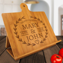 Personalized Valentines Gifts for Her, Bamboo Standing Chef's Easel, Valentine Cookbook Stand, Valentine's Day Custom Gifts