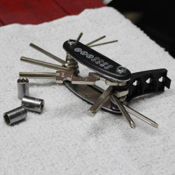 Handi Stainless Steel Multi-Tool with Belt Pouch