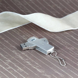 Stainless Steel Necklace Flash Memory Drive 4GB LED Indicator Light