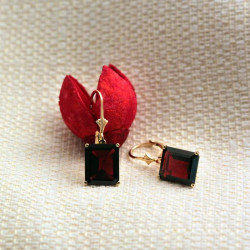 14K Solid Gold Lever Back Earrings With Garnet Is A Gorgeous Choice