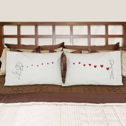 Blowing Kisses Pillowcase Set
